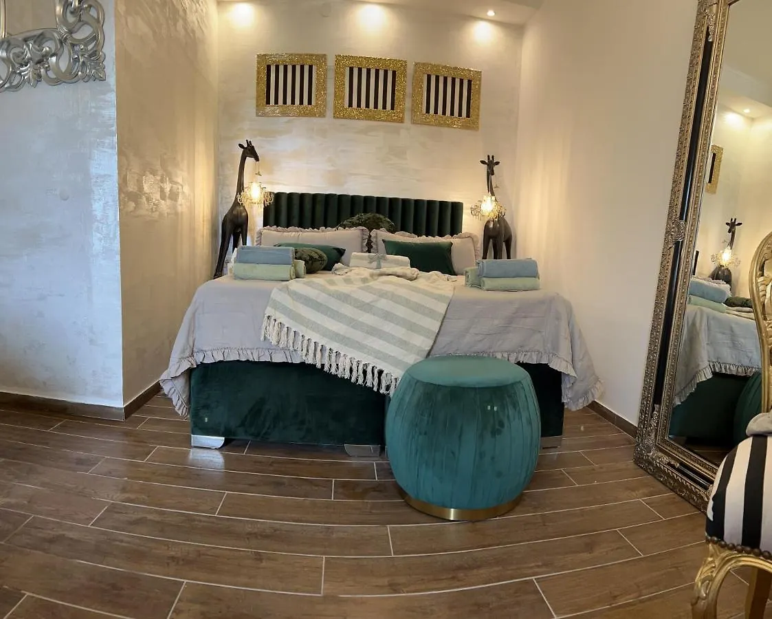 La Dolce Vita Luxury II Apartments With Best Free Private Parking In Center Pola