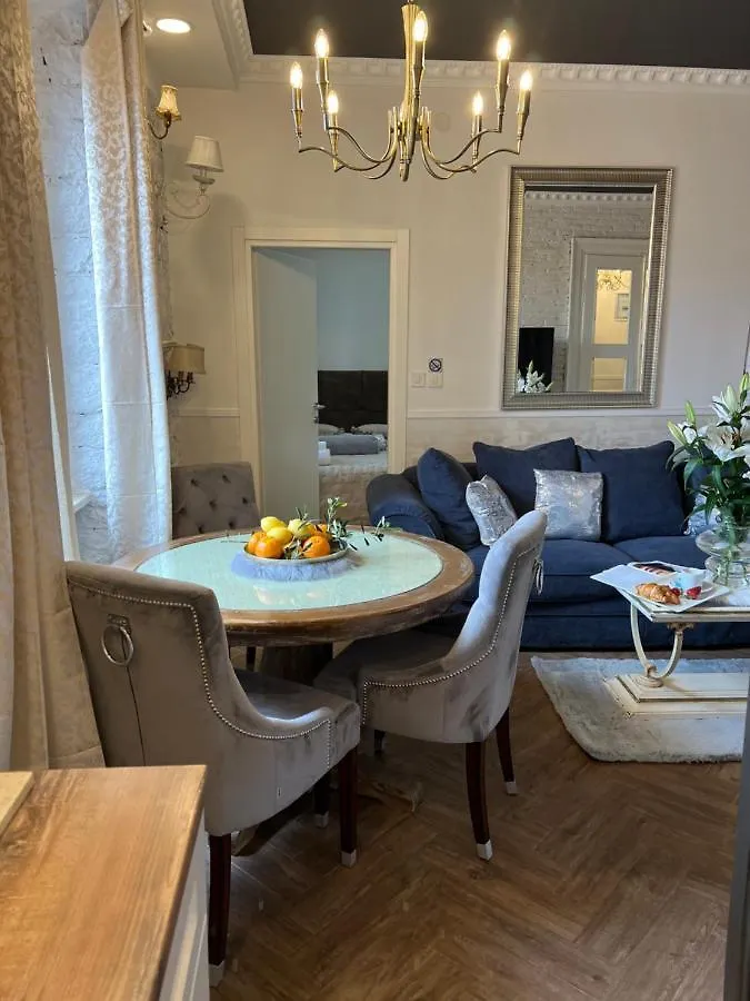 La Dolce Vita Luxury II Apartments With Best Free Private Parking In Center Pola