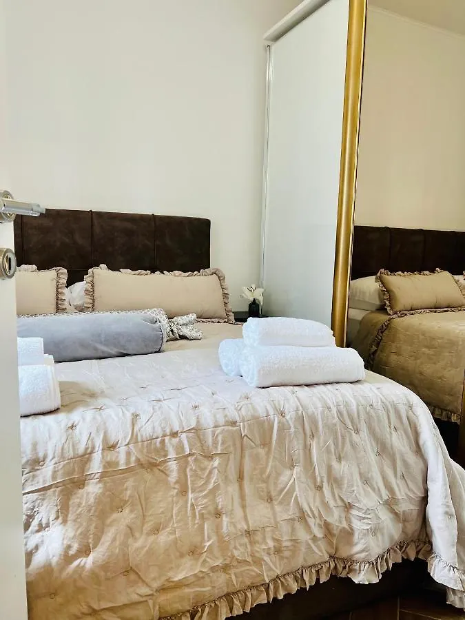 La Dolce Vita Luxury II Apartments With Best Free Private Parking In Center Pola 0*,
