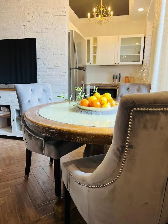 La Dolce Vita Luxury II Apartments With Best Free Private Parking In Center Pola