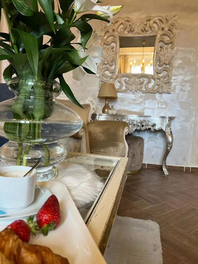La Dolce Vita Luxury II Apartments With Best Free Private Parking In Center Pola 0*,  Croazia