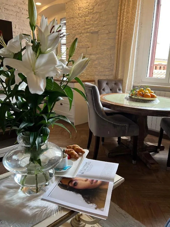 La Dolce Vita Luxury II Apartments With Best Free Private Parking In Center Pola