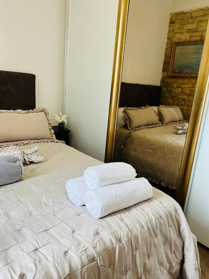 La Dolce Vita Luxury II Apartments With Best Free Private Parking In Center Pola
