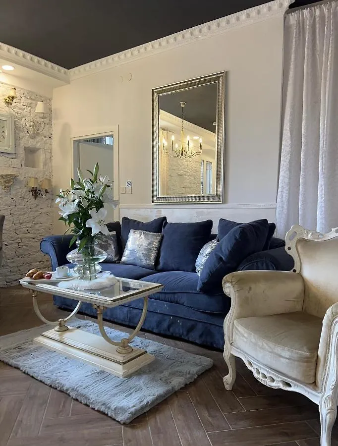 La Dolce Vita Luxury II Apartments With Best Free Private Parking In Center Pola