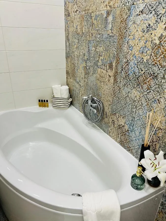 La Dolce Vita Luxury II Apartments With Best Free Private Parking In Center Pula