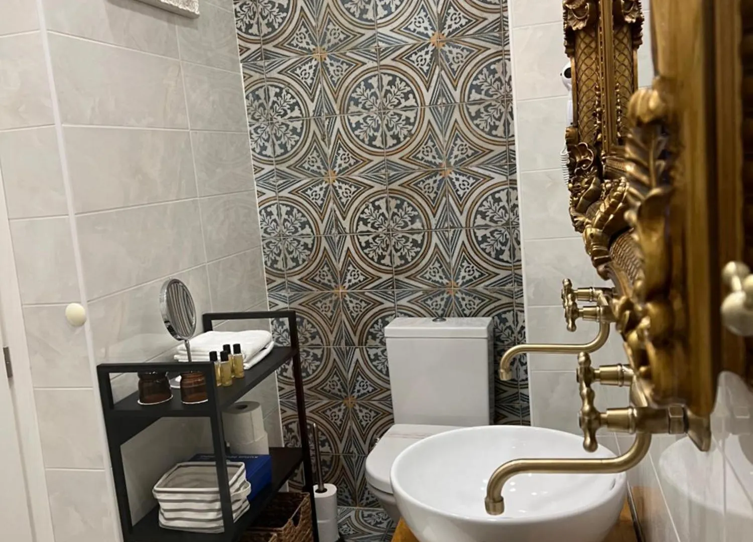 La Dolce Vita Luxury II Apartments With Best Free Private Parking In Center Pula